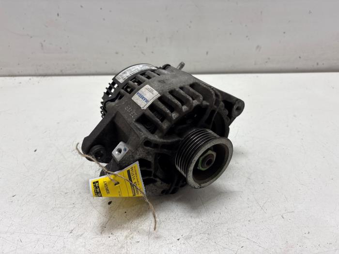 Gebruikte Dynamo Peugeot 107 1.0 12V Prijs € 35,00 Margeregeling aangeboden door F. van den Mosselaar autodemontage