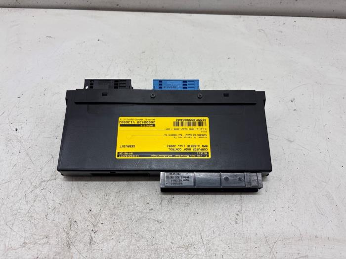 Gebruikte Bodycontrol Module BMW 3 serie (E90) 320i 16V Prijs € 20,00 Margeregeling aangeboden door F. van den Mosselaar autodemontage