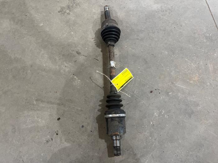Gebruikte Steekas links-voor Hyundai Atos 1.1 12V Prijs € 35,00 Margeregeling aangeboden door F. van den Mosselaar autodemontage