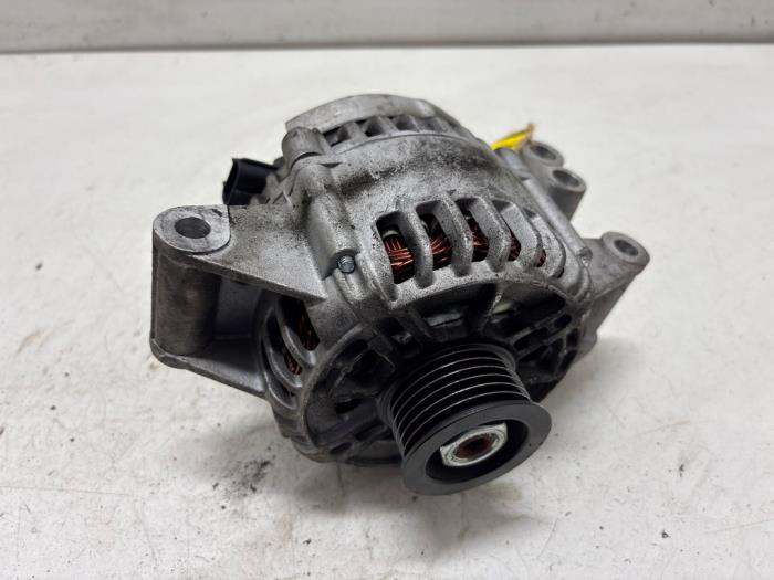 Gebruikte Alternator Ford Fiesta 5 (JD/JH) 1.3 Prijs € 35,00 Margeregeling aangeboden door F. van den Mosselaar autodemontage