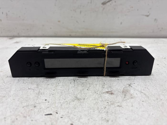 Gebruikte Display Interieur Suzuki Swift (ZA/ZC/ZD1/2/3/9) 1.3 VVT 16V Prijs € 20,00 Margeregeling aangeboden door F. van den Mosselaar autodemontage