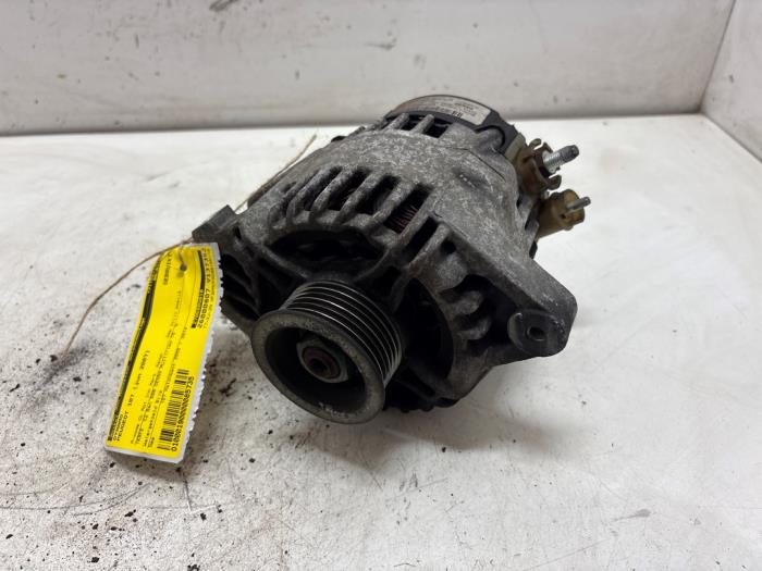 Gebruikte Dynamo Peugeot 107 1.0 12V Prijs € 35,00 Margeregeling aangeboden door F. van den Mosselaar autodemontage