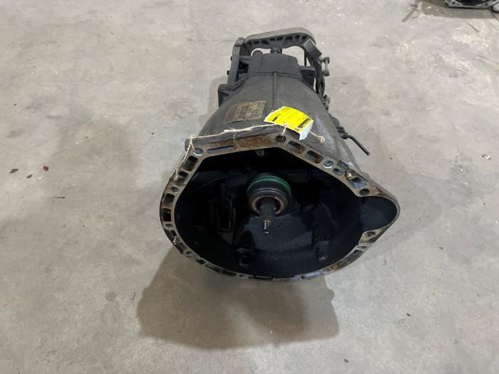 Gebruikte Versnellingsbak Mercedes Vito (639.6) 2.2 109 CDI 16V Prijs € 200,00 Margeregeling aangeboden door F. van den Mosselaar autodemontage
