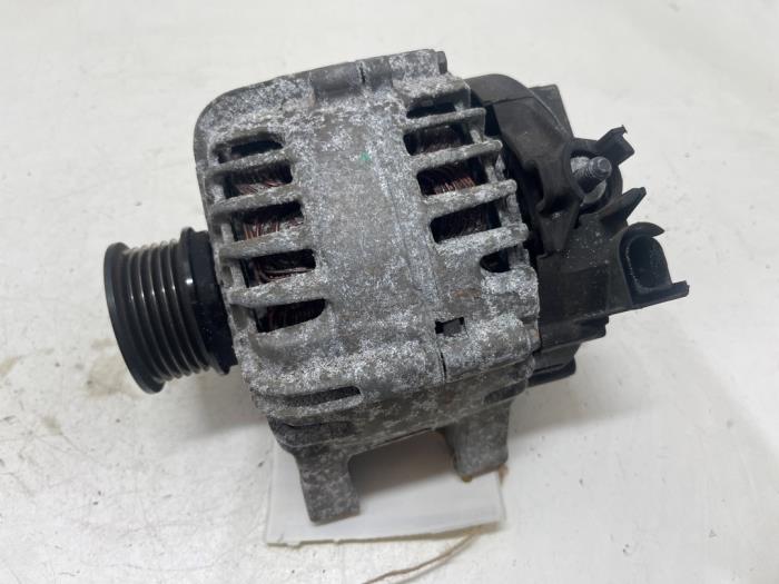 Gebruikte Dynamo Ford Transit Courier 1.5 TDCi 75 Prijs € 50,00 Margeregeling aangeboden door F. van den Mosselaar autodemontage