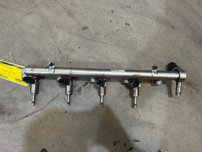 Gebruikte Galerij (Injectie) Volvo XC60 I (DZ) 2.0 T5 16V Prijs € 100,00 Margeregeling aangeboden door F. van den Mosselaar autodemontage