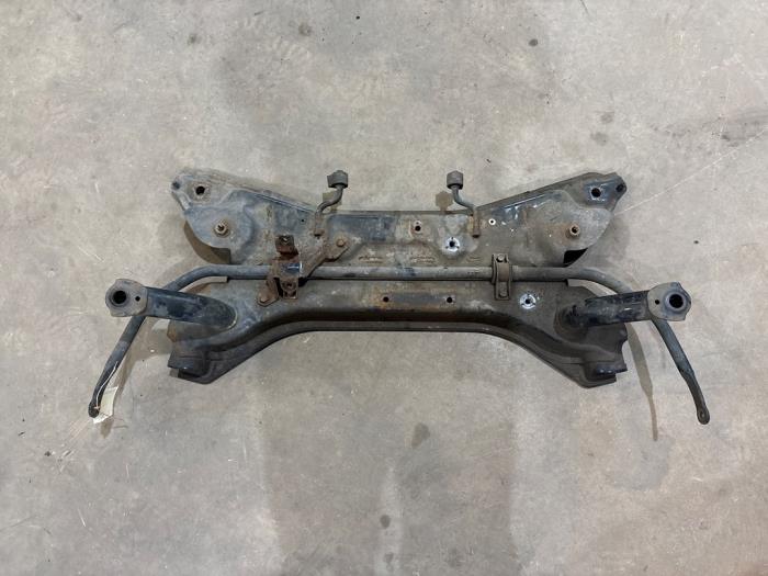 Gebruikte Subframe Suzuki Swift (ZA/ZC/ZD1/2/3/9) 1.3 VVT 16V Prijs € 75,00 Margeregeling aangeboden door F. van den Mosselaar autodemontage