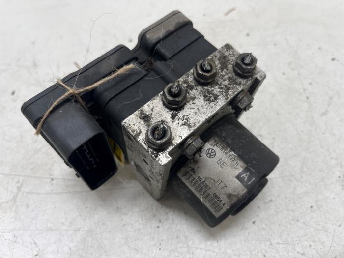 Gebruikte ABS Pomp Seat Altea (5P1) 1.6 Prijs € 25,00 Margeregeling aangeboden door F. van den Mosselaar autodemontage