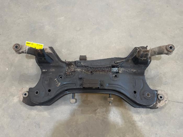 Gebruikte Subframe Hyundai Getz 1.3i 12V Prijs € 100,00 Margeregeling aangeboden door F. van den Mosselaar autodemontage