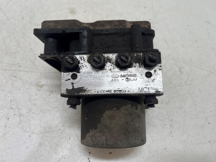 Gebruikte ABS Pomp Hyundai Getz 1.3i 12V Prijs € 45,00 Margeregeling aangeboden door F. van den Mosselaar autodemontage