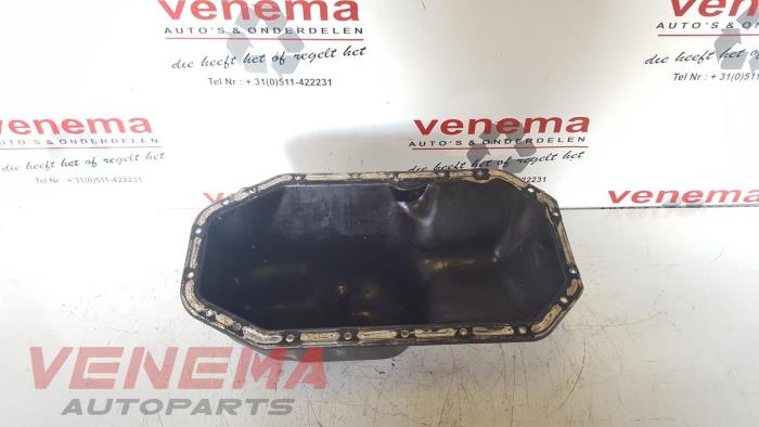 Gebruikte Carterpan Seat Arosa (6H1) 1.4 MPi Prijs € 35,00 Margeregeling aangeboden door Venema Autoparts