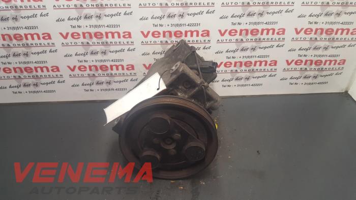Gebruikte Aircopomp Nissan Primera Traveller (WP11) 1.6 16V Prijs € 49,99 Margeregeling aangeboden door Venema Autoparts