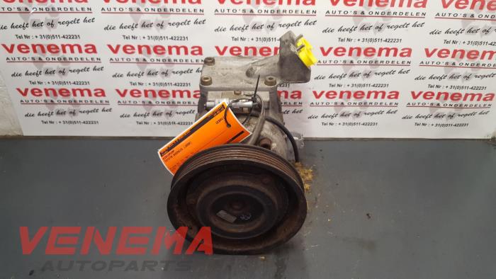 Gebruikte Aircopomp Toyota Avensis (T22) 2.0 TDi Prijs € 34,99 Margeregeling aangeboden door Venema Autoparts