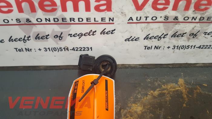 Gebruikte Sensor Pingel/klop Mercedes C (W203) 1.8 C-200K 16V Prijs € 9,99 Margeregeling aangeboden door Venema Autoparts