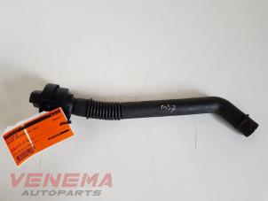 Gebruikte Olie vulpijp Mercedes Sprinter 3,5t (906.63) 316 CDI 16V Prijs € 24,99 Margeregeling aangeboden door Venema Autoparts