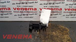 Gebruikte Vacuum ventiel Peugeot 308 (4A/C) 1.6 HDiF 16V Prijs € 15,00 Margeregeling aangeboden door Venema Autoparts