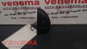Gebruikte Ruit schakelaar elektrisch Fiat Stilo (192A/B) 1.9 JTD 115 Prijs € 9,95 Margeregeling aangeboden door Venema Autoparts