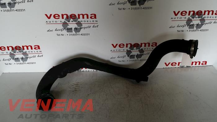 Gebruikte Intercooler Buis Audi A4 Avant (B8) 2.0 TDI 143 16V Prijs € 60,00 Margeregeling aangeboden door Venema Autoparts