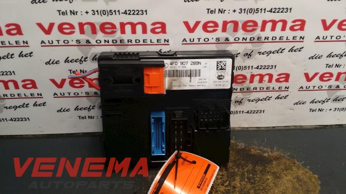 Gebruikte Computer Body Control Audi A6 Quattro (C6) 3.0 TDI V6 24V Prijs € 100,00 Margeregeling aangeboden door Venema Autoparts