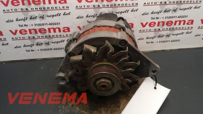 Gebruikte Dynamo Peugeot 405 I (15B) 1.6 SRi,GRi Prijs € 34,99 Margeregeling aangeboden door Venema Autoparts