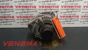 Gebruikte Dynamo Renault Espace (JK) 3.0 dCi V6 24V Grand Espace Kat. Prijs € 34,99 Margeregeling aangeboden door Venema Autoparts