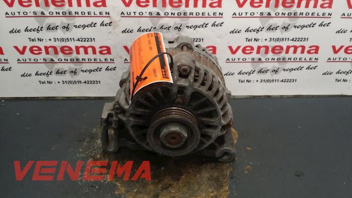Gebruikte Dynamo Renault Twingo (C06) 1.2 Prijs € 24,99 Margeregeling aangeboden door Venema Autoparts