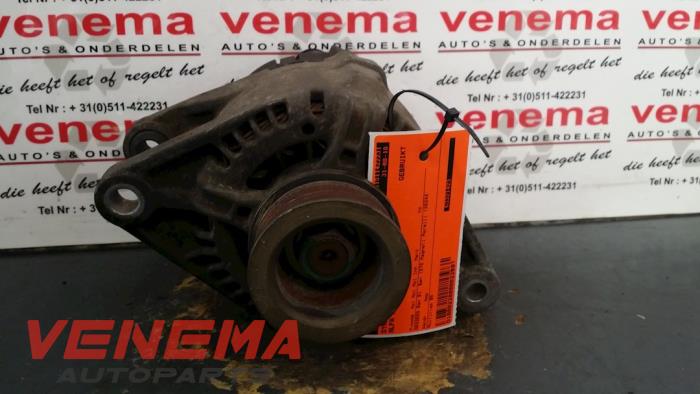 Gebruikte Dynamo Alfa Romeo 146 (930B) 1.4 Twin Spark 16V Prijs € 29,99 Margeregeling aangeboden door Venema Autoparts
