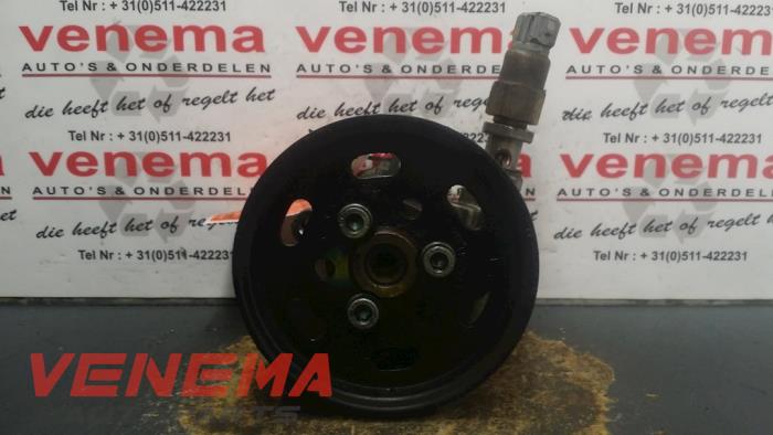 Gebruikte Servopomp Volkswagen Golf IV (1J1) 1.6 Prijs € 40,00 Margeregeling aangeboden door Venema Autoparts