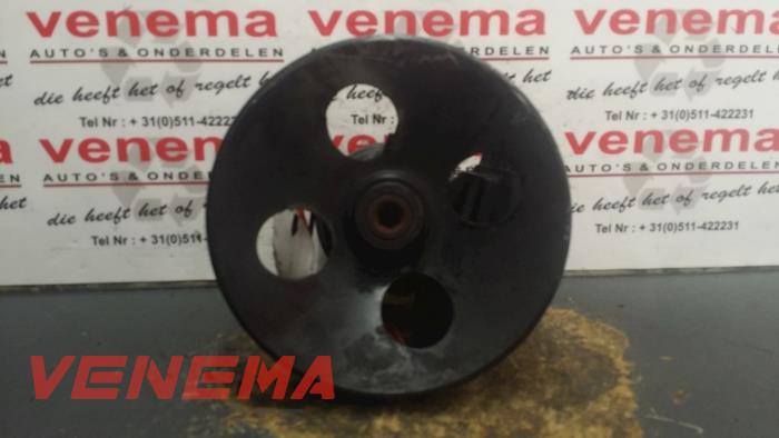 Gebruikte Servopomp Opel Corsa B (73/78/79) 1.6i 16V Sport,GSi Prijs € 35,00 Margeregeling aangeboden door Venema Autoparts