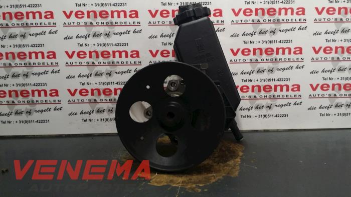 Gebruikte Servopomp Opel Vectra B (36) 1.8 16V Ecotec Prijs € 50,00 Margeregeling aangeboden door Venema Autoparts