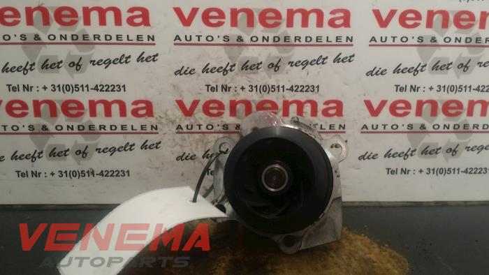 Gebruikte Waterpomp Volkswagen Touran (1T1/T2) 1.9 TDI 105 Euro 3 Prijs € 50,00 Margeregeling aangeboden door Venema Autoparts