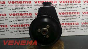 Gebruikte Stuurpomp Renault Megane Scénic (JA) 1.6 RT Prijs € 40,00 Margeregeling aangeboden door Venema Autoparts