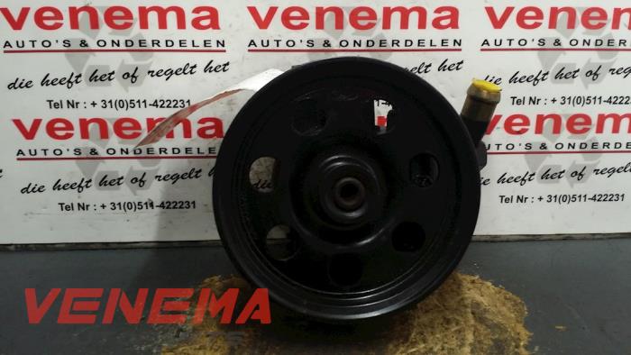 Gebruikte Servopomp Ford Focus 1 Wagon 1.8 TDdi Prijs € 35,00 Margeregeling aangeboden door Venema Autoparts