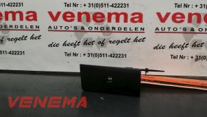 Gebruikte Schakelaar ESP Opel Insignia Sports Tourer 2.0 CDTI 16V 130 ecoFLEX Prijs € 19,00 Margeregeling aangeboden door Venema Autoparts