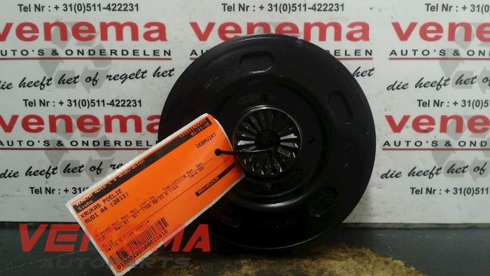 Gebruikte Poelie Krukas Audi A4 Avant (B8) 1.8 TFSI 16V Prijs € 29,99 Margeregeling aangeboden door Venema Autoparts