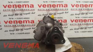 Gebruikte Stuurpomp BMW 3 serie (E46/4) 320d 16V Prijs € 50,00 Margeregeling aangeboden door Venema Autoparts