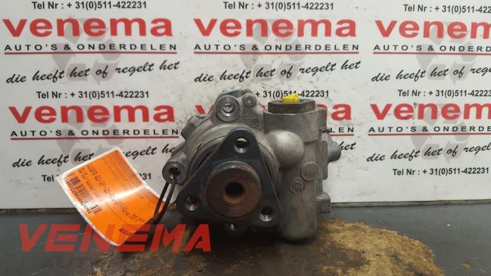Gebruikte Servopomp BMW 3 serie (E46/4) 316i Prijs € 45,00 Margeregeling aangeboden door Venema Autoparts