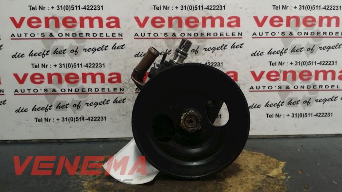 Gebruikte Pomp Servo Hyundai H-100 2.5 Diesel Prijs € 40,00 Margeregeling aangeboden door Venema Autoparts