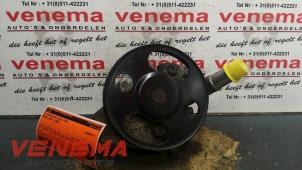 Gebruikte Servopomp Mazda 323 F (BA14) 1.5i GLX,GT 16V Prijs € 40,00 Margeregeling aangeboden door Venema Autoparts