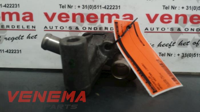 Waterpijp van een Opel Vectra C GTS 2.2 DTI 16V 2005