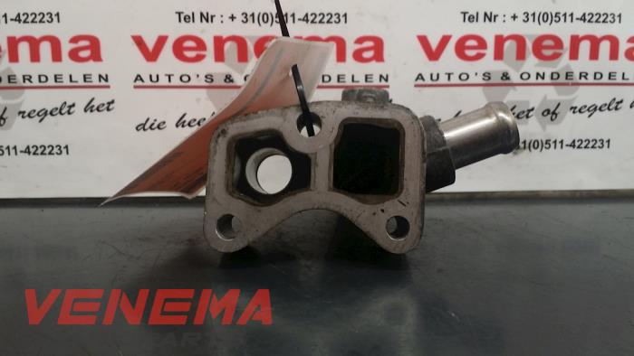Waterpijp van een Opel Vectra C GTS 2.2 DTI 16V 2005