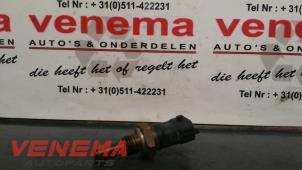 Gebruikte Temperatuursensor Motor Opel Vectra C GTS 2.2 DTI 16V Prijs € 10,00 Margeregeling aangeboden door Venema Autoparts