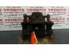Ford Fiesta 6 (JA8) 1.4 TDCi Remklauw (Tang) links-voor