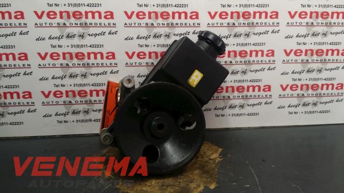 Gebruikte Servopomp Ssang Yong Rexton 2.7 Xdi RX/RJ 270 16V Prijs € 60,00 Margeregeling aangeboden door Venema Autoparts