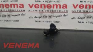 Gebruikte Injector (benzine injectie) Mini Mini (R56) 1.6 16V Cooper Prijs € 19,00 Margeregeling aangeboden door Venema Autoparts