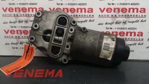 Gebruikte Oliefilterhuis Opel Vectra C GTS 2.2 DTI 16V Prijs € 35,00 Margeregeling aangeboden door Venema Autoparts