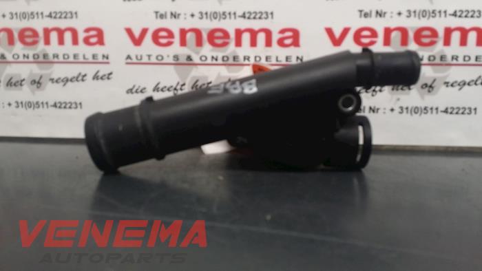 Gebruikte Thermostaathuis Audi A4 (B7) 2.0 TDI 16V Prijs € 14,99 Margeregeling aangeboden door Venema Autoparts