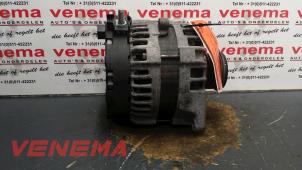 Dynamo van een Mercedes-Benz A (W176) 1.5 A-180 CDI, A-180d 16V 2013