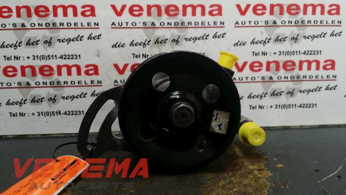 Gebruikte Pomp Servo Chevrolet Aveo (250) 1.2 16V Prijs € 40,00 Margeregeling aangeboden door Venema Autoparts