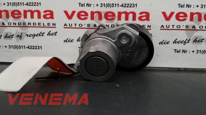 Gebruikte Spanrol Multiriem Audi A1 Sportback (8XA/8XF) 1.4 TFSI 16V Prijs € 9,99 Margeregeling aangeboden door Venema Autoparts