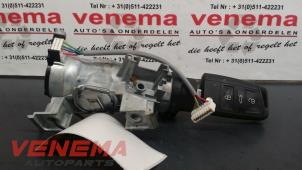 Gebruikte Kontaktslot + Sleutel Seat Leon SC (5FC) 2.0 TDI Ecomotive 16V Prijs € 50,00 Margeregeling aangeboden door Venema Autoparts